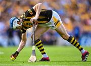9 July 2023; TJ Reid of Kilkenny prepares to take a free during the GAA Hurling All-Ireland Senior Championship semi-final match between Kilkenny and Clare at Croke Park in Dublin. Photo by Piaras Ó Mídheach/Sportsfile
