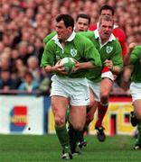 21 March 1998; Eric Elwood of Ireland during the Five Nations Rugby Championship match between Ireland and Wales at Lansdowne Road in Dublin, Ireland. Photo by David Maher/Sportsfile