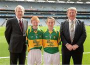 1 September 2013; Kerry players Anthony Darmody, 3, and Tadhg Ó Siochrú with Ard Stiúrthoir Paraic Duffy, left, and Séan McMahon, right, Vice-President of the Irish National Teachers Organisation, before the INTO/RESPECT Exhibition GoGames at the GAA Football All-Ireland Senior Championship Semi-Final between Dublin and Kerry. Croke Park, Dublin. Picture credit: Ray McManus / SPORTSFILE