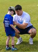 9 August 2023; Leinster player Thomas Clarkson signs autographs for participants during the Bank of Ireland Leinster Rugby Summer Camp at MU Barnhall RFC in Leixlip, Kildare. Photo by Piaras Ó Mídheach/Sportsfile