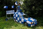 20 August 2023; A car decked out in the colours of Oylegate-Glenbrien on the road to the Wexford County Senior Hurling Championship final match between Naomh Éanna and Oylegate-Glenbrien at Chadwicks Wexford Park in Wexford. Photo by Piaras Ó Mídheach/Sportsfile
