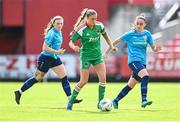 26 August 2023; Eve Mangan of Cork City in action against Paula Doran, left, and Kerri Duffy of Terenure Rangers during the Sports Direct Women’s FAI Cup first round match between Terenure Rangers and Cork City at Richmond Park in Dublin. Photo by Stephen McCarthy/Sportsfile