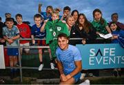 29 August 2023; Aitzol King with supporters after a Leinster rugby open training session at Clontarf RFC in Dublin. Photo by David Fitzgerald/Sportsfile