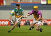 4 July 2004; Brian Whelahan, Offaly, in action against Eoin Quigley, Wexford. Guinness Leinster Senior Hurling Championship Final, Offaly v Wexford, Croke Park, Dublin. Picture credit; Damien Eagers / SPORTSFILE