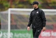 16 September 2023; Sligo Rovers manager Steve Feeney before the Sports Direct Women's FAI Cup quarter-final match between Bohemians and Sligo Rovers at Dalymount Park in Dublin. Photo by Seb Daly/Sportsfile