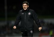 25 September 2023; Bohemians manager Declan Devine during the SSE Airtricity Men's Premier Division match between Bohemians and Shelbourne at Dalymount Park in Dublin. Photo by Stephen Marken/Sportsfile