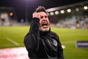 29 September 2023; Shamrock Rovers manager Stephen Bradley celebrates after the SSE Airtricity Men's Premier Division match between Shamrock Rovers and Shelbourne at Tallaght Stadium in Dublin. Photo by Stephen McCarthy/Sportsfile
