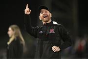 29 September 2023; Dundalk head coach Stephen O'Donnell celebrates after the SSE Airtricity Men's Premier Division match between Dundalk and Drogheda United at Oriel Park in Dundalk, Louth. Photo by Ben McShane/Sportsfile