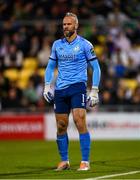 29 September 2023; Shamrock Rovers goalkeeper Alan Mannus during the SSE Airtricity Men's Premier Division match between Shamrock Rovers and Shelbourne at Tallaght Stadium in Dublin. Photo by Stephen McCarthy/Sportsfile