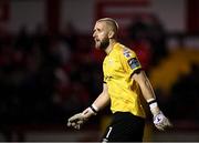 6 October 2023; Shelbourne goalkeeper Conor Kearns during the SSE Airtricity Men's Premier Division match between Shelbourne and Dundalk at Tolka Park in Dublin. Photo by Stephen McCarthy/Sportsfile