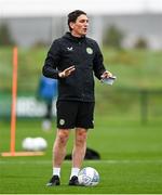 11 October 2023; Coach Keith Andrews during a Republic of Ireland training session at the FAI National Training Centre in Abbotstown, Dublin. Photo by Stephen McCarthy/Sportsfile