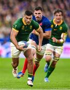 15 October 2023; Damian de Allende of South Africa on his way to scoring his second try during the 2023 Rugby World Cup quarter-final match between France and South Africa at the Stade de France in Paris, France. Photo by Ramsey Cardy/Sportsfile