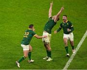 15 October 2023; Pieter-Steph Du Toit of South Africa, centre, celebrates with team-mates Handre Pollard, left, and Damian Willemse during the 2023 Rugby World Cup quarter-final match between France and South Africa at the Stade de France in Paris, France. Photo by Brendan Moran/Sportsfile