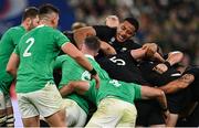 14 October 2023; Shannon Frizell of New Zealand attempts to control a maul during the 2023 Rugby World Cup quarter-final match between Ireland and New Zealand at the Stade de France in Paris, France. Photo by Brendan Moran/Sportsfile