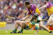 4 July 2004; Damien Murray, Offaly, in action against Darragh Ryan, Wexford. Guinness Leinster Senior Hurling Championship Final, Offaly v Wexford, Croke Park, Dublin. Picture credit; Brendan Moran / SPORTSFILE