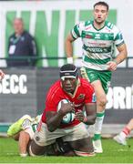 29 October 2023; Edwin Edogbo of Munster in action during the United Rugby Championship match between Benetton and Munster at Stadio Monigo in Treviso, Italy. Photo by Massimiliano Carnabuci/Sportsfile
