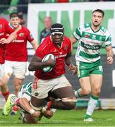 29 October 2023; Edwin Edogbo of Munster in action during the United Rugby Championship match between Benetton and Munster at Stadio Monigo in Treviso, Italy. Photo by Massimiliano Carnabuci/Sportsfile