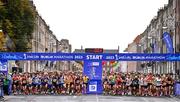 29 October 2023; A general view of the start of the 2023 Irish Life Dublin Marathon. Thousands of runners took to the Fitzwilliam Square start line, to participate in the 42nd running of the Dublin Marathon. Photo by Sam Barnes/Sportsfile