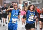 29 October 2023; Michael Hill and Brigid Mallee during the 2023 Irish Life Dublin Marathon. Thousands of runners took to the Fitzwilliam Square start line, to participate in the 42nd running of the Dublin Marathon. Photo by Ramsey Cardy/Sportsfile