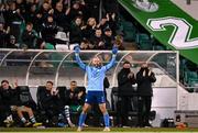 3 November 2023; Shamrock Rovers goalkeeper Alan Mannus acknowledges supporters after being substituted during the SSE Airtricity Men's Premier Division match between Shamrock Rovers and Sligo Rovers at Tallaght Stadium in Dublin. Photo by Stephen McCarthy/Sportsfile