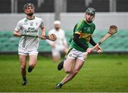 25 November 2023; Ter Guinan of Kilcormac-Killoughey gets away from Jamie Ryan of O'Loughlin Gaels during the AIB Leinster GAA Hurling Senior Club Championship semi-final match between Kilcormac-Killoughey, Offaly, and O'Loughlin Gaels, Kilkenny, at Glenisk O'Connor Park in Tullamore, Offaly. Photo by Piaras Ó Mídheach/Sportsfile