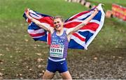 10 December 2023; Megan Keith of Great Britain celebrates after winning the U23 women's 7000m during the SPAR European Cross Country Championships at Laeken Park in Brussels, Belgium. Photo by Sam Barnes/Sportsfile