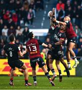 13 January 2024; Simon Zebo of Munster and Jiuta Wainiqolo of Toulon contest a high ball during the Investec Champions Cup Pool 3 Round 3 match between RC Toulon and Munster at Stade Felix Mayol in Toulon, France. Photo by Eóin Noonan/Sportsfile