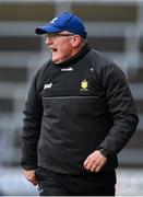 25 February 2024; Clare manager Brian Lohan during the Allianz Hurling League Division 1 Group A match between Wexford and Clare at Chadwicks Wexford Park in Wexford. Photo by Seb Daly/Sportsfile