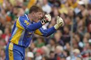 18 July 2004; Roscommon goalkeeper Shane Curran encourages his teams supporters during the game. Bank of Ireland Connacht Senior Football Championship Final, Mayo v Roscommon, McHale Park, Castlebar, Co. Mayo. Picture credit; Pat Murphy / SPORTSFILE