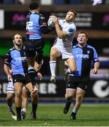 2 March 2024; Jordan Larmour of Leinster contests a high ball with Ben Thomas of Cardiff during the United Rugby Championship match between Cardiff and Leinster at Cardiff Arms Park in Cardiff, Wales. Photo by Harry Murphy/Sportsfile