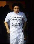 13 September 2013; Shelbourne captain Glen Cronin wears a t-shirt in support of Drogheda United's Gary O'Neill. FAI Ford Cup Quarter-Final, Shelbourne v Dundalk, Tolka Park, Dublin. Picture credit: Brian Lawless / SPORTSFILE