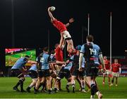 30 March 2024; Peter O’Mahony of Munster gathers a lineout during the United Rugby Championship match between Munster and Cardiff at Thomond Park in Limerick. Photo by Brendan Moran/Sportsfile