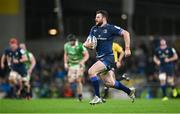 6 April 2024; Robbie Henshaw of Leinster on his way to scoring his side's fourth try during the Investec Champions Cup Round of 16 match between Leinster and Leicester Tigers at the Aviva Stadium in Dublin. Photo by Ramsey Cardy/Sportsfile