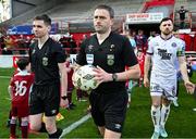 12 April 2024; Referee Paul McLaughlin before the SSE Airtricity Men's Premier Division match between Shelbourne and Bohemians at Tolka Park in Dublin. Photo by Stephen McCarthy/Sportsfile