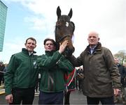 16 April 2024; I Am Maximus with jockey Paul Townend, left, groom Steven Cahill, centre, and trainer Willie Mullins during the homecoming of Aintree Grand National winner I Am Maximus at Lord Bagenal Inn in Leighlinbridge, Carlow. Photo by Seb Daly/Sportsfile