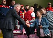 17 May 2024; St Patrick's Athletic manager Stephen Kenny with supporters before the SSE Airtricity Men's Premier Division match between St Patrick's Athletic and Derry City at Richmond Park in Dublin. Photo by Stephen McCarthy/Sportsfile