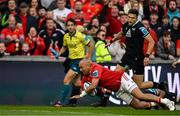 7 June 2024; Simon Zebo of Munster on the way to scoring his side's first try during the United Rugby Championship quarter-final match between Munster and Ospreys at Thomond Park in Limerick. Photo by Brendan Moran/Sportsfile