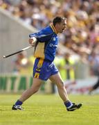 31 July 2004; David Fitzgerald, Clare, urges on his team-mates against Kilkenny. Guinness All-Ireland Hurling Championship Quarter Final Replay, Clare v Kilkenny, Semple Stadium, Thurles, Co. Tipperary. Picture credit; Brendan Moran / SPORTSFILE