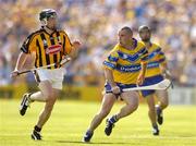 31 July 2004; Colin Lynch, Clare, in action against Derek Lyng, Kilkenny. Guinness All-Ireland Hurling Championship Quarter Final Replay, Clare v Kilkenny, Semple Stadium, Thurles, Co. Tipperary. Picture credit; Brendan Moran / SPORTSFILE