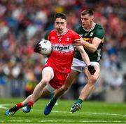 30 June 2024; Gareth McKinless of Derry in action against Diarmuid O'Connor of Kerry during the GAA Football All-Ireland Senior Championship quarter-final match between Kerry and Derry at Croke Park in Dublin. Photo by Brendan Moran/Sportsfile
