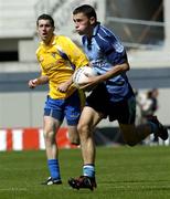 1 August 2004; Alan Brogan, Dublin, races throught the Roscommon defence. Bank of Ireland All-Ireland Football Championship, Round 4, Dublin v Roscommon, Croke Park, Dublin. Picture credit; Damien Eagers / SPORTSFILE