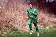 25 March 1995; Catherina McKiernan on her way to finishing second in the IAAF World Cross Country Championships at the University of Durham in Durham, England. Photo by Brendan Moran/Sportsfile