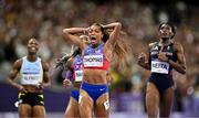 6 August 2024; Gabrielle Thomas of Team United States celebrates winning the women's 200m final at the Stade de France during the 2024 Paris Summer Olympic Games in Paris, France. Photo by Sam Barnes/Sportsfile