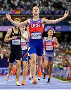 6 August 2024; Cole Hocker of Team United States celebrates winning the men's 1500m final at the Stade de France during the 2024 Paris Summer Olympic Games in Paris, France. Photo by Sam Barnes/Sportsfile