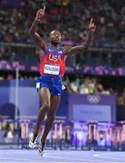 8 August 2024; Grant Holloway of Team United States celebrates after winning gold in the men's 110m hurdles finalat the Stade de France during the 2024 Paris Summer Olympic Games in Paris, France. Photo by Sam Barnes/Sportsfile
