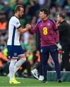7 September 2024; Harry Kane of England with coach Chris Jones during the UEFA Nations League B Group 2 match between Republic of Ireland and England at Aviva Stadium in Dublin. Photo by Stephen McCarthy/Sportsfile