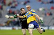 22 August 2004; Denis Russell, Clare, is tackled by John McPartland, Sligo. Tommy Murphy Cup Final, Clare v Sligo, Croke Park, Dublin. Picture credit; Matt Browne / SPORTSFILE