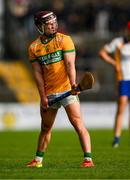 28 October 2024; Shane McGrath of Feakle prepares to take a free during the Clare County Senior Club Hurling Championship final match between Sixmilebridge and Feakle at Cusack Park in Clare. Photo by Ray McManus/Sportsfile