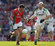 28 August 2004; Fergal Kelly, Mayo, in action against Liam McBarron, Fermanagh. Bank of Ireland Senior Football Championship Semi-Final Replay, Mayo v Fermanagh, Croke Park, Dublin.  Picture credit; Ray McManus / SPORTSFILE