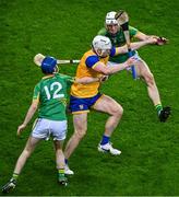 30 November 2024; Liam Rushe of Na Fianna in action against Adam Screeney, left, and Conor Mahon of Kilcormac Killoughey during the AIB Leinster GAA Senior Club Hurling Championship final match between Kilcormac Killoughey of Offaly and Na Fianna of Dublin at Croke Park in Dublin. Photo by Stephen Marken/Sportsfile